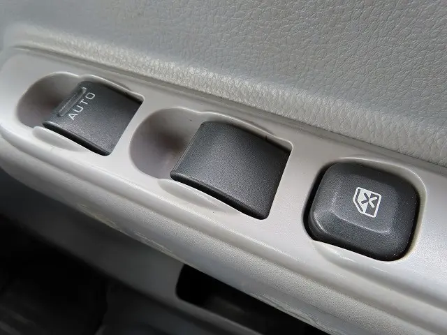 三菱 キャンター PA-FE73DBX(2WD)の写真16
