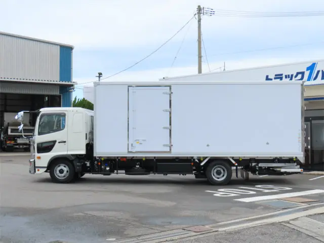 日野 レンジャー 2KG-FD2ABG(2WD)の写真4