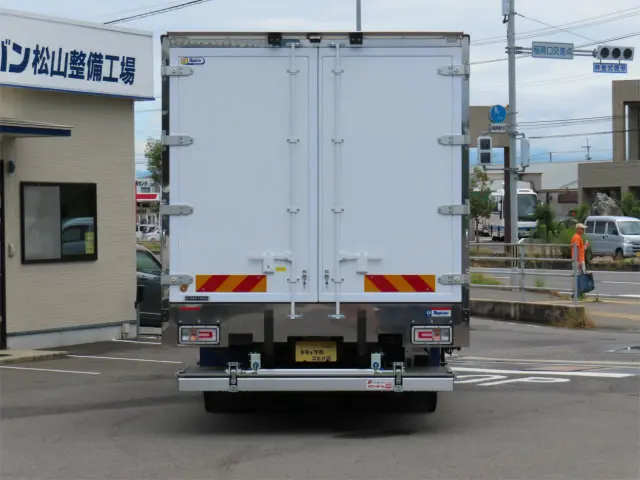 日野 レンジャー 2KG-FD2ABG(2WD)の写真8