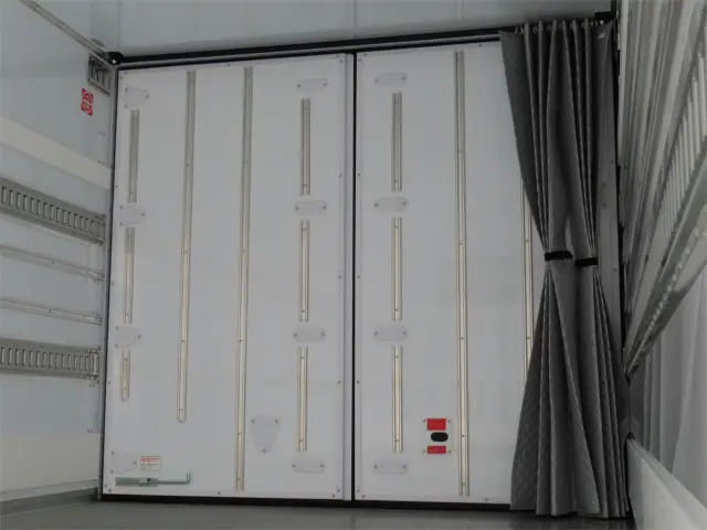 日野 レンジャー 2KG-FD2ABG(2WD)の写真31