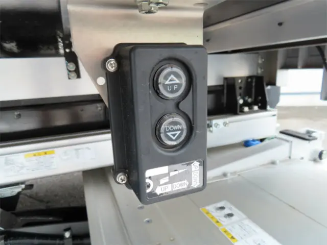 日野 レンジャー 2KG-FD2ABG(2WD)の写真41