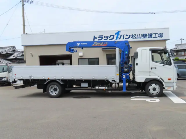 三菱 ファイター 2KG-FK62F(2WD)の写真5