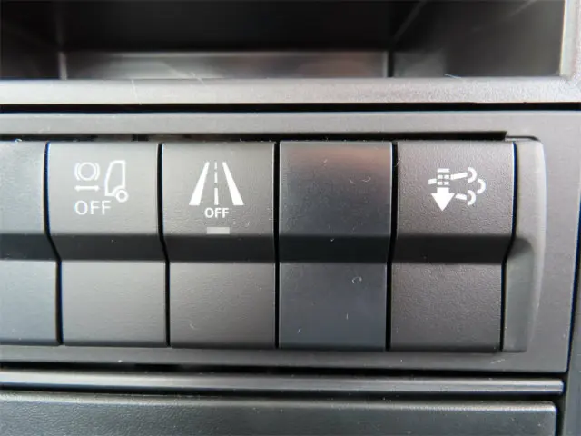 三菱 ファイター 2KG-FK62F(2WD)の写真15