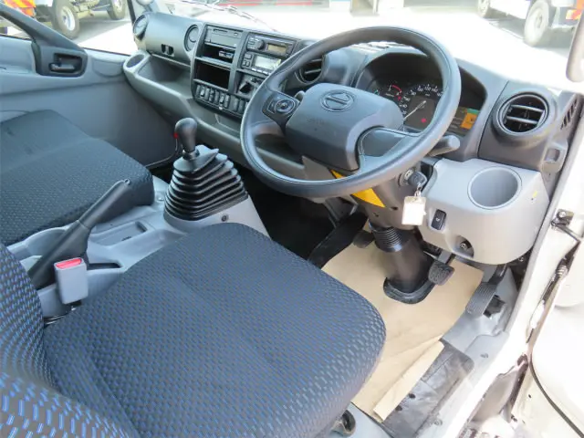日野 デュトロ 2KG-XZU712M(2WD)の写真10