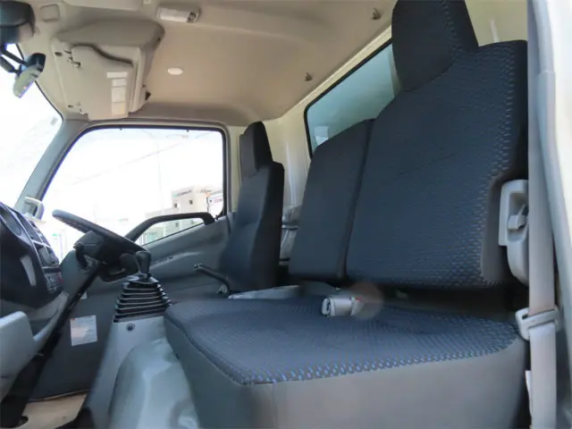 日野 デュトロ 2KG-XZU712M(2WD)の写真11