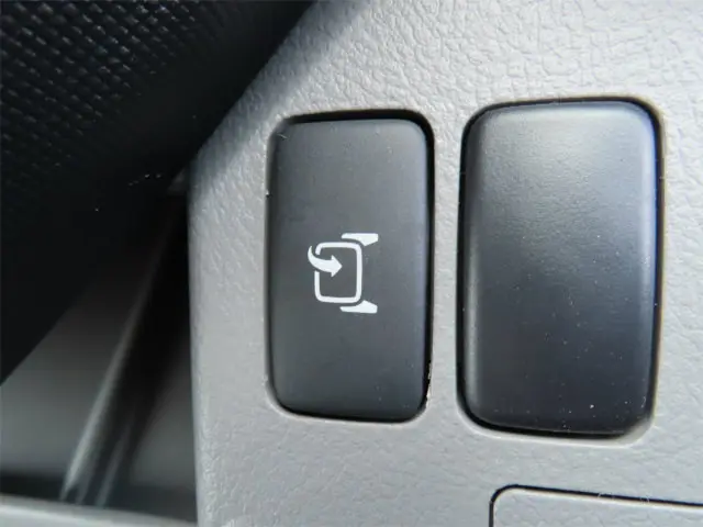 日野 デュトロ 2KG-XZU712M(2WD)の写真17