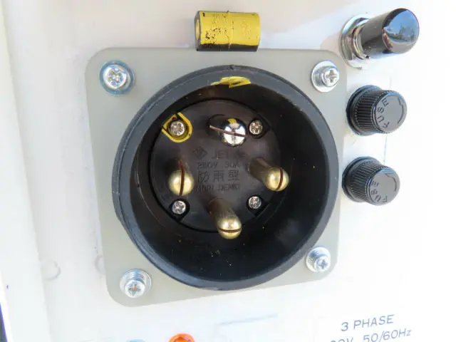 日野 デュトロ 2KG-XZU712M(2WD)の写真42