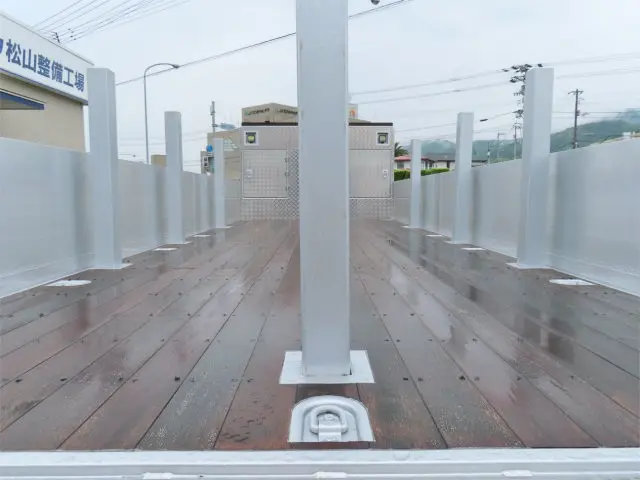 三菱 ファイター 2DG-FQ62F(6x4)の写真28