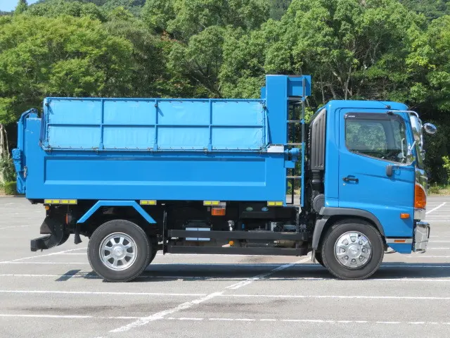 日野 レンジャー LKG-FJ7JDAA(2WD)の写真5