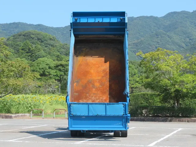 日野 レンジャー LKG-FJ7JDAA(2WD)の写真9