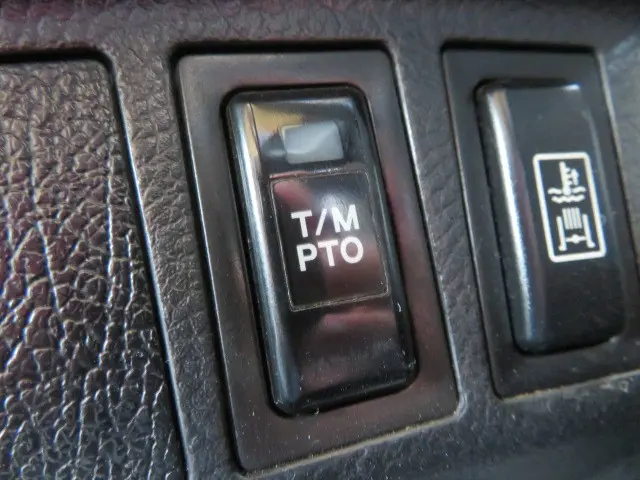 日野 レンジャー LKG-FJ7JDAA(2WD)の写真20
