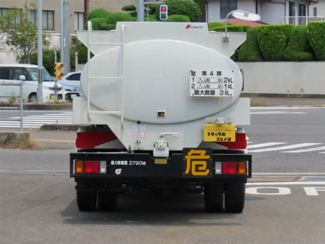 いすゞ エルフ 2RG-NMR88N(2WD)の写真8