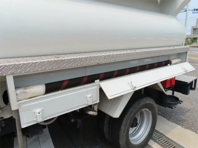 いすゞ エルフ 2RG-NMR88N(2WD)の写真29