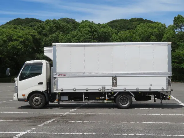 日野 デュトロ 2RG-XZU722M(2WD)の写真4