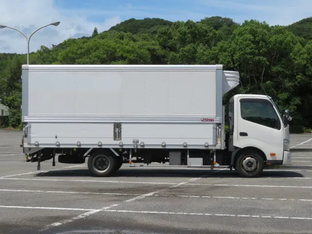 日野 デュトロ 2RG-XZU722M(2WD)の写真5