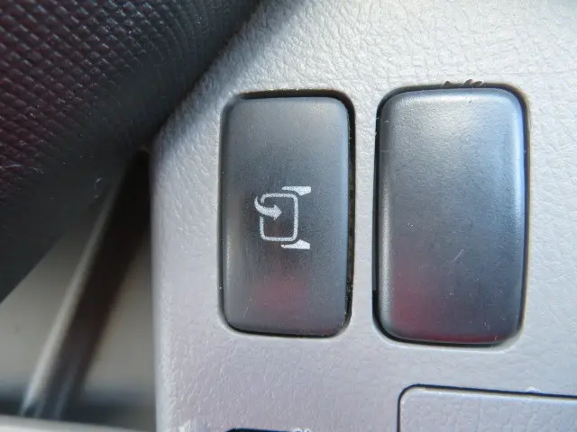 日野 デュトロ 2RG-XZU722M(2WD)の写真17