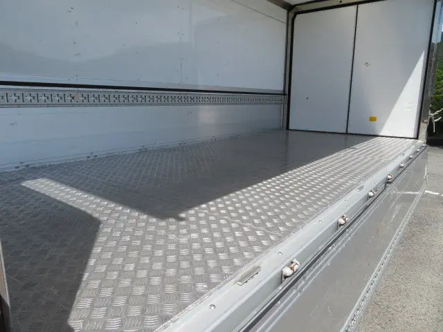 日野 デュトロ 2RG-XZU722M(2WD)の写真32