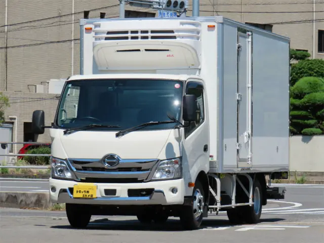 日野 デュトロ 2KG-XZU712M(2WD)の写真2