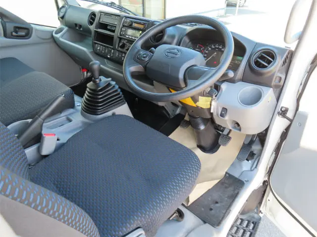 日野 デュトロ 2KG-XZU712M(2WD)の写真10