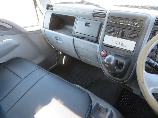 三菱 キャンター PA-FE73DBY(2WD)の写真14