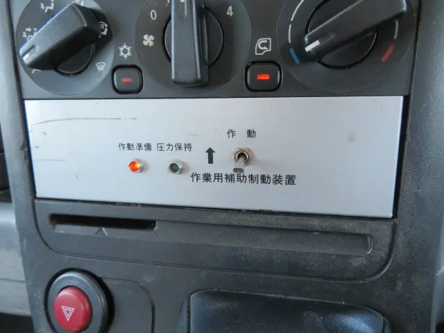 三菱 キャンター PA-FE73DBY(2WD)の写真17