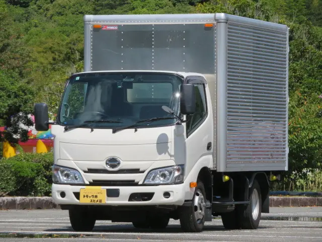 日野 デュトロ 2RG-XZC605M(2WD)の写真1