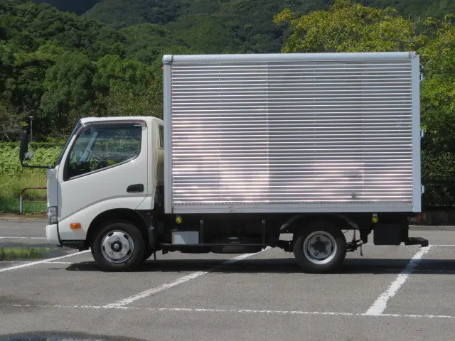 日野 デュトロ 2RG-XZC605M(2WD)の写真3