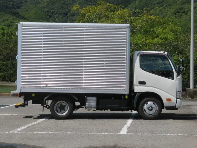 日野 デュトロ 2RG-XZC605M(2WD)の写真4