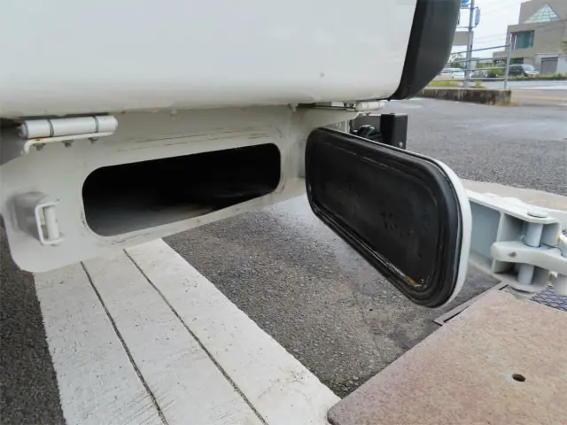 日野 デュトロ 2PG-XZU700M(2WD)の写真40