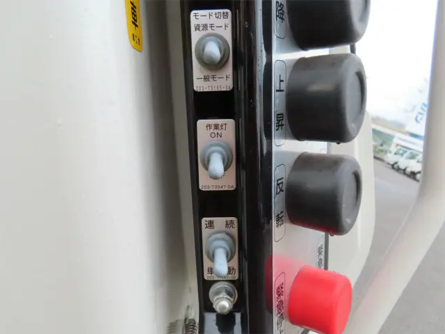 日野 デュトロ 2PG-XZU700M(2WD)の写真42