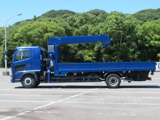 日野 レンジャー 2PG-FE2ABA(2WD)の写真4