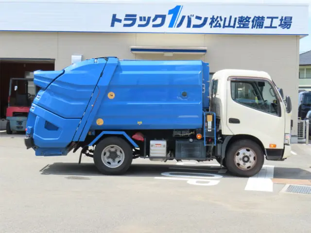 日野 デュトロ 2RG-XZU605X(2WD)の写真5