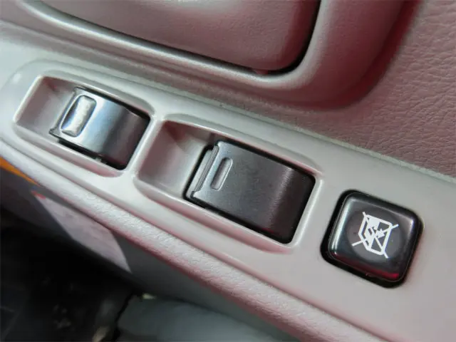 日野 デュトロ 2RG-XZU605X(2WD)の写真21