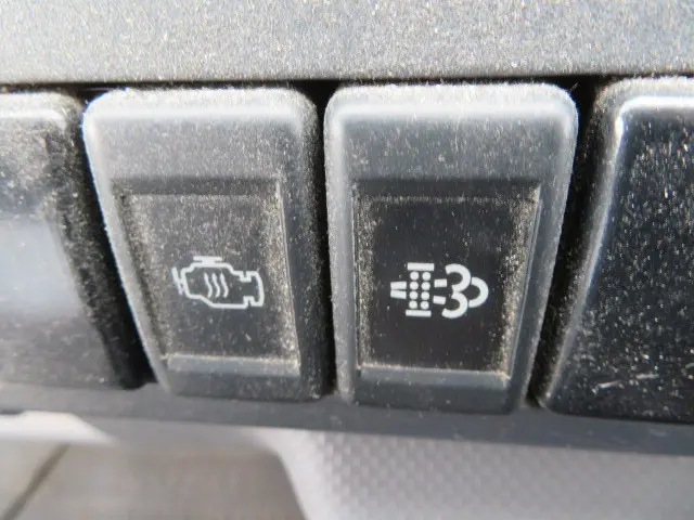 いすゞ エルフ TKG-NHR85A(2WD)の写真16