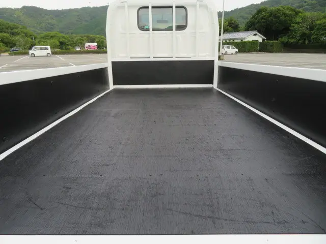 いすゞ エルフ TKG-NHR85A(2WD)の写真20