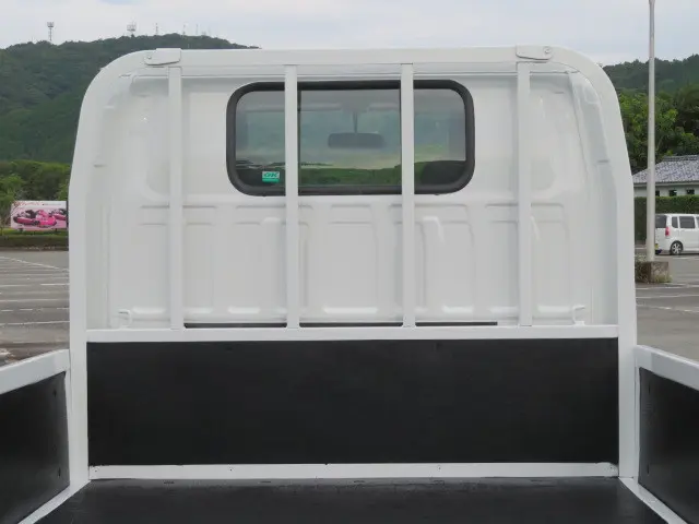 いすゞ エルフ TKG-NHR85A(2WD)の写真21
