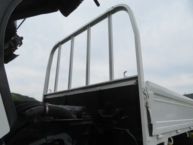 いすゞ エルフ TKG-NHR85A(2WD)の写真30