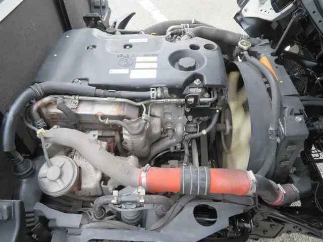 いすゞ エルフ TKG-NHR85A(2WD)の写真32