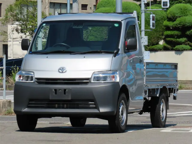 トヨタ タウンエーストラック 5BF-S403U(2WD)の写真1