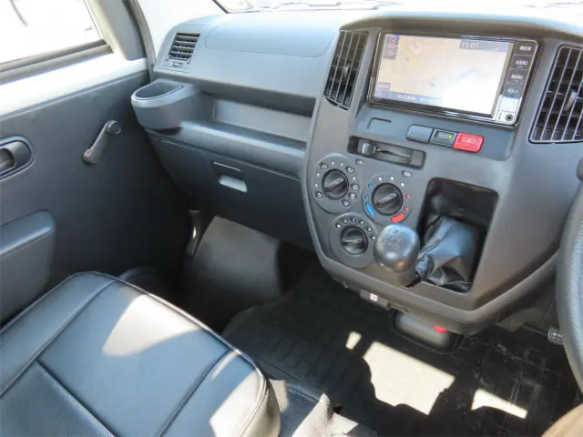 トヨタ タウンエーストラック 5BF-S403U(2WD)の写真14