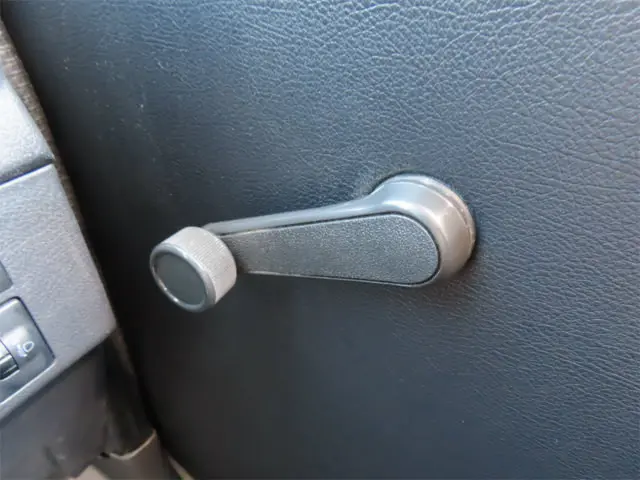 トヨタ タウンエーストラック 5BF-S403U(2WD)の写真17