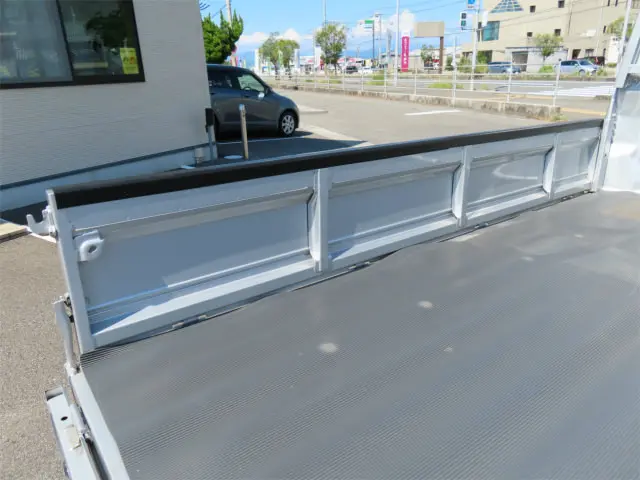 トヨタ タウンエーストラック 5BF-S403U(2WD)の写真23