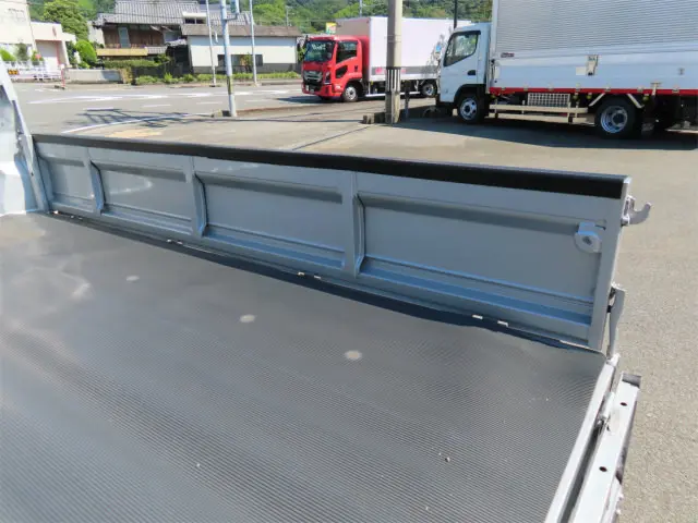 トヨタ タウンエーストラック 5BF-S403U(2WD)の写真24