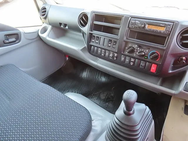 日野 デュトロ 2KG-XZU710M(2WD)の写真16