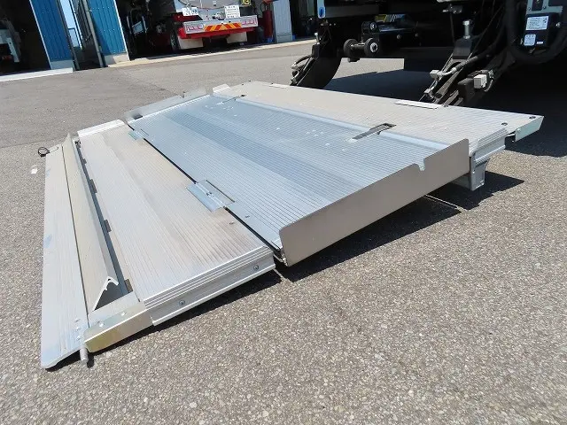 日野 デュトロ 2KG-XZU710M(2WD)の写真40