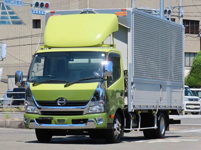 日野 デュトロ TPG-XZU722M(2WD)の写真1