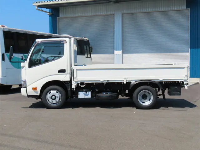 日野 デュトロ 2KG-XZC605M(2WD)の写真4