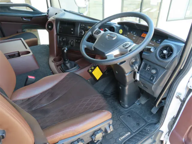 日野 プロフィア 2DG-FS1EGA(6x4)の写真11