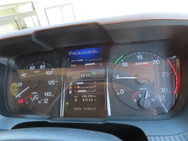 日野 プロフィア 2DG-FS1EGA(6x4)の写真13