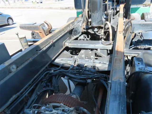 日野 プロフィア 2DG-FS1EGA(6x4)の写真48